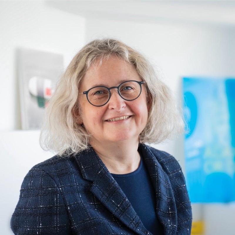 Isabelle H&eacute;bert.jpg